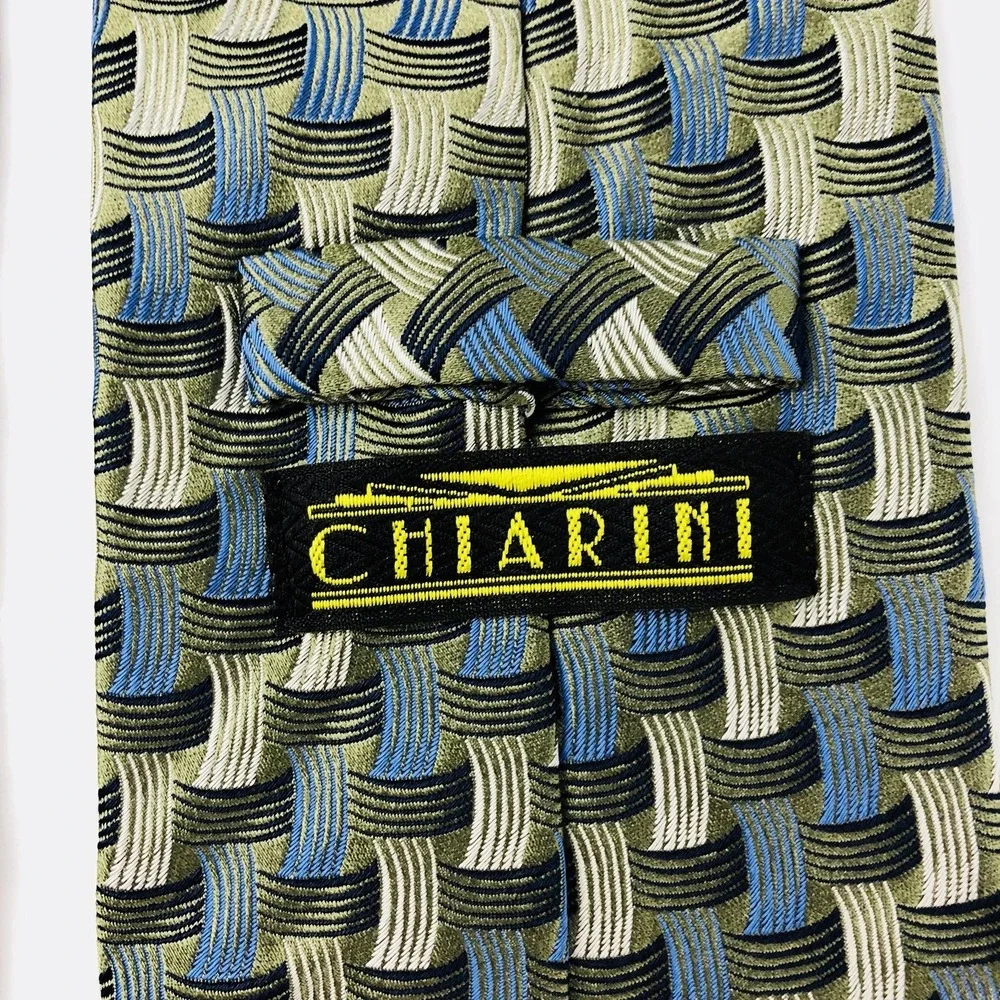 Chiarini‎ Men's Neck Tie 100% Italian Silk Silver Blue Basket Weave Career